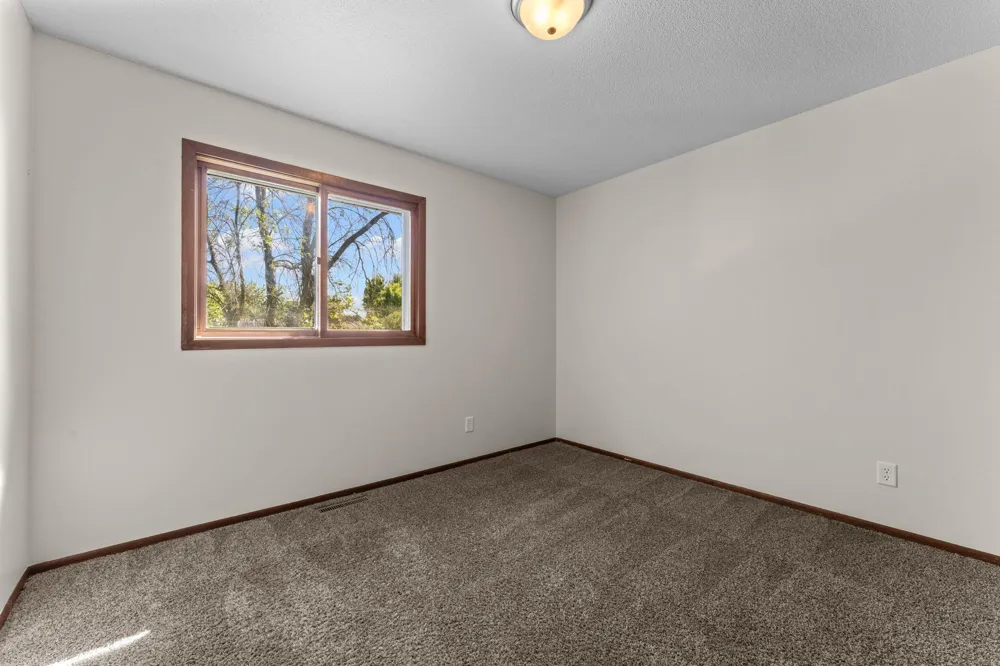 3756 226th Avenue NW Saint Francis, MN 55070
