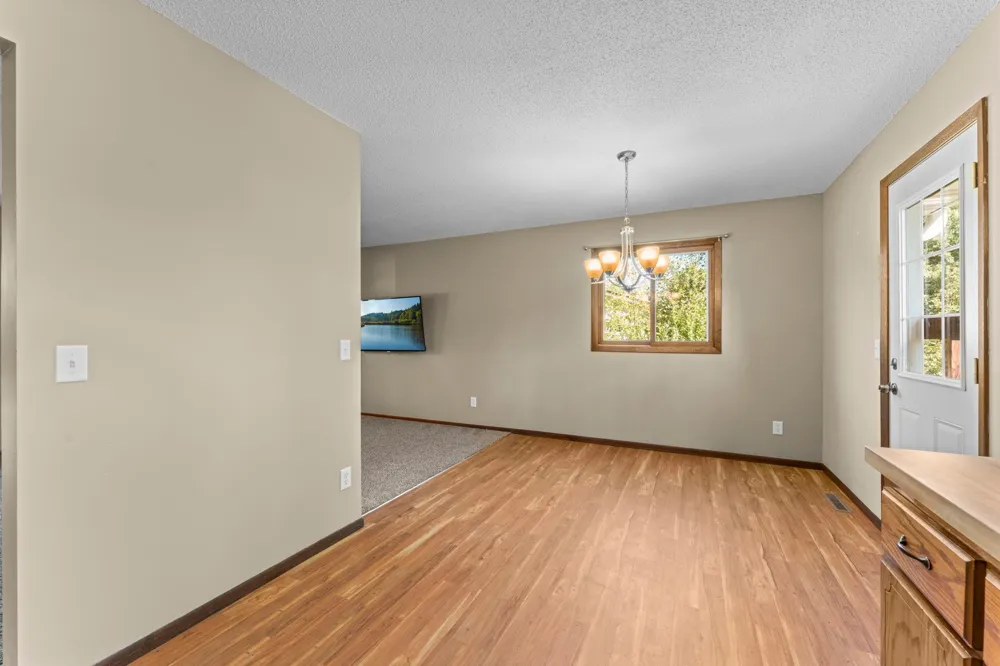 3756 226th Avenue NW Saint Francis, MN 55070