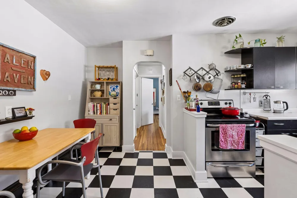 5536 Nicollet Avenue #3 Minneapolis, MN 55419