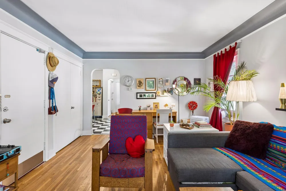5536 Nicollet Avenue #3 Minneapolis, MN 55419