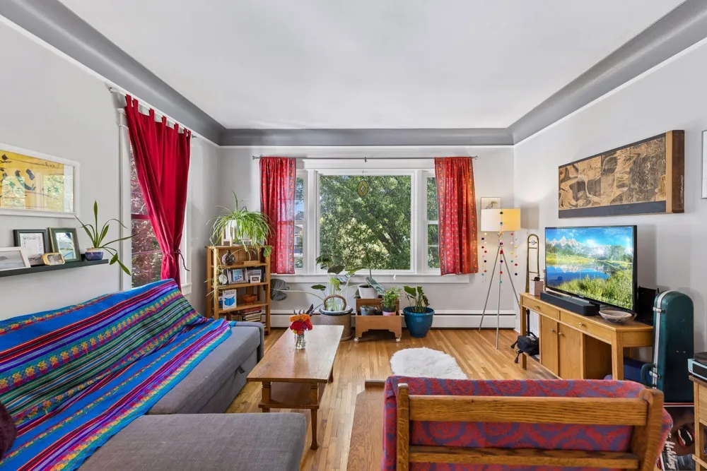 5536 Nicollet Avenue #3 Minneapolis, MN 55419