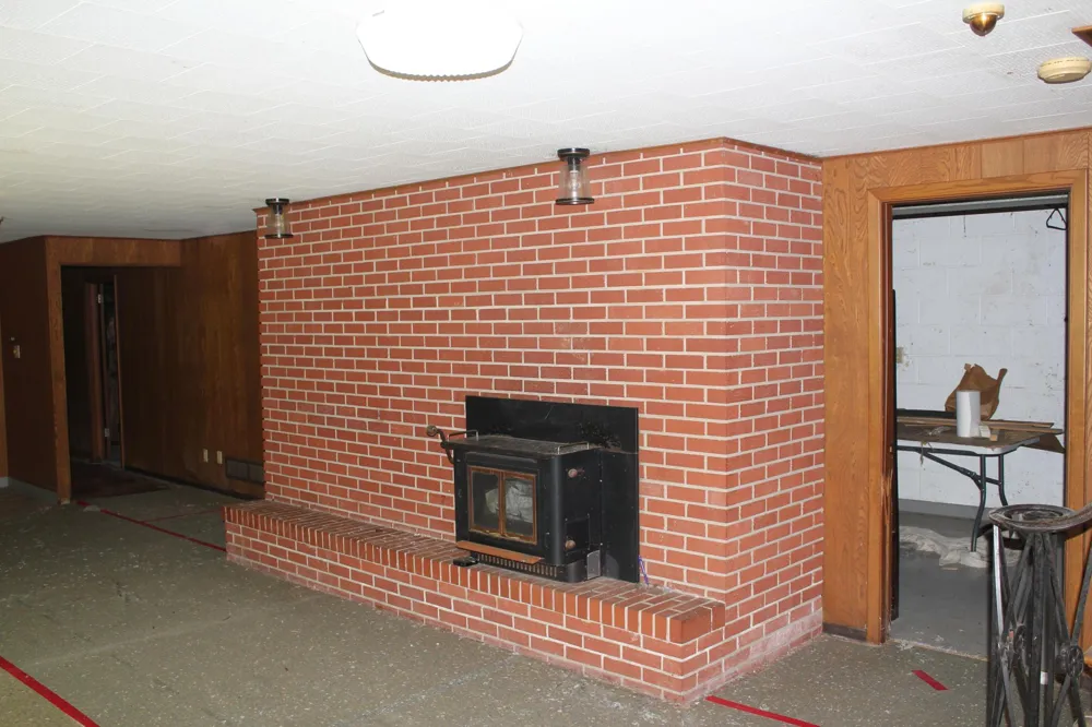 9149 Meadowview Road Bloomington, MN 55425