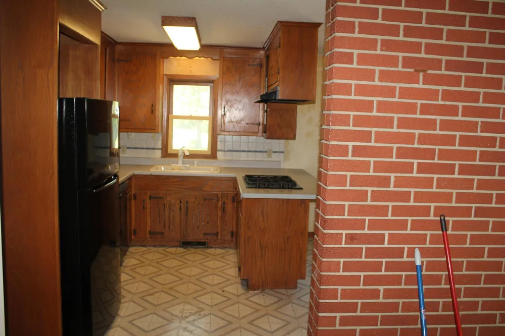 9149 Meadowview Road Bloomington, MN 55425