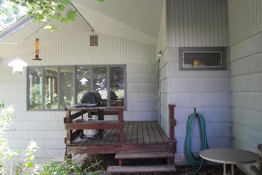 9149 Meadowview Road Bloomington, MN 55425
