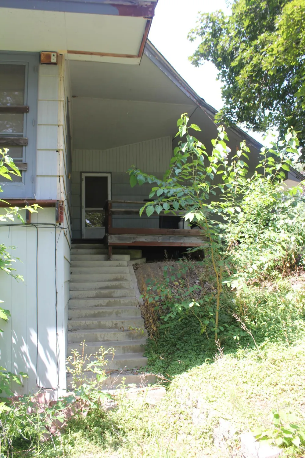 9149 Meadowview Road Bloomington, MN 55425