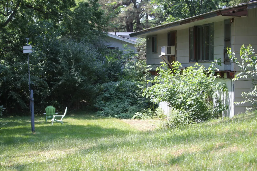 9149 Meadowview Road Bloomington, MN 55425