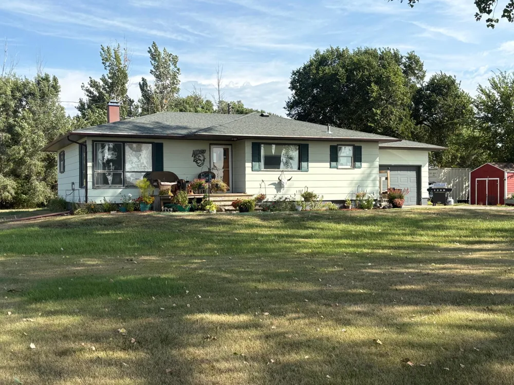 7850 Hwy 18 Highway Wyndmere, ND 58081