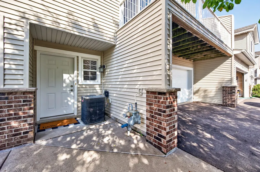 7726 Lachman Avenue NE Otsego, MN 55301