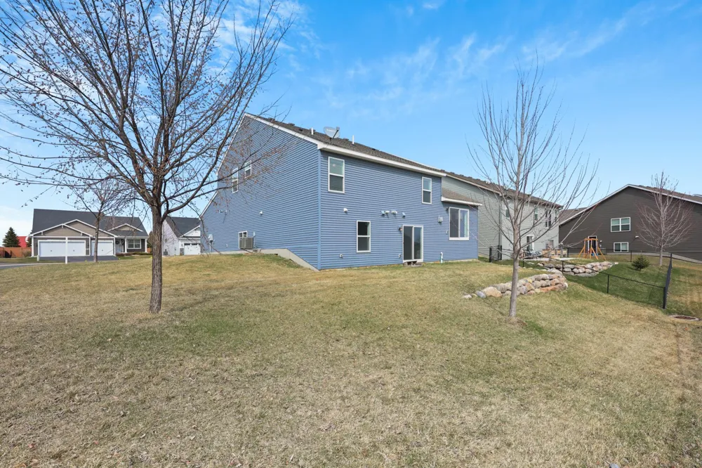 657 Copper Court Waconia, MN 55387