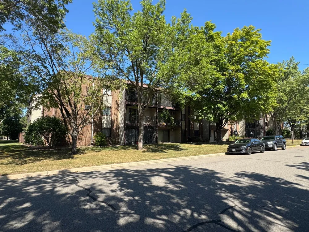 1340 9th Avenue S #202 Saint Cloud, MN 56301