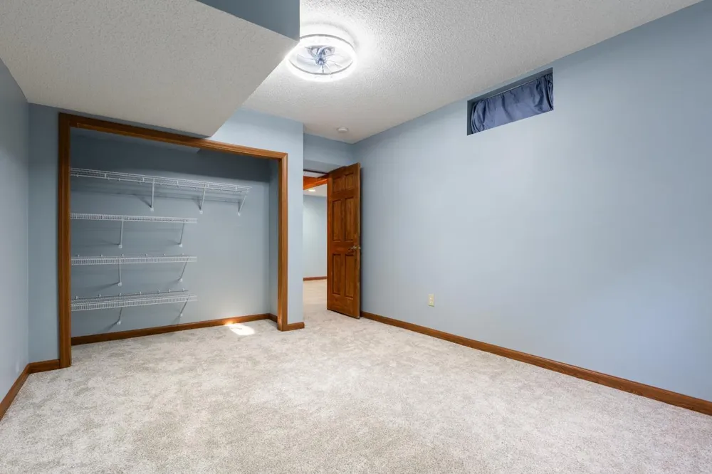 8818 Belvedere Drive Eden Prairie, MN 55347