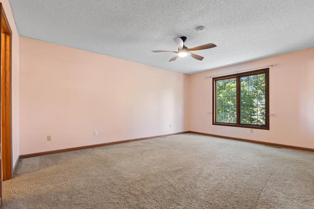 8818 Belvedere Drive Eden Prairie, MN 55347