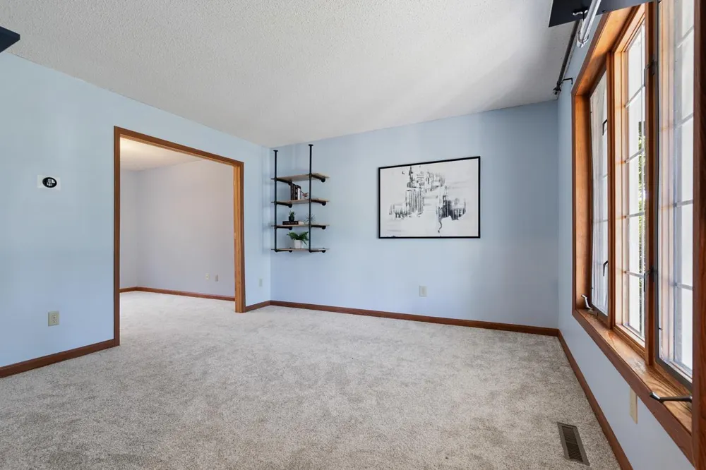8818 Belvedere Drive Eden Prairie, MN 55347