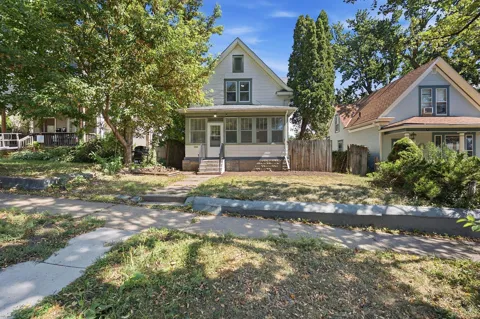 1032 Desoto Street