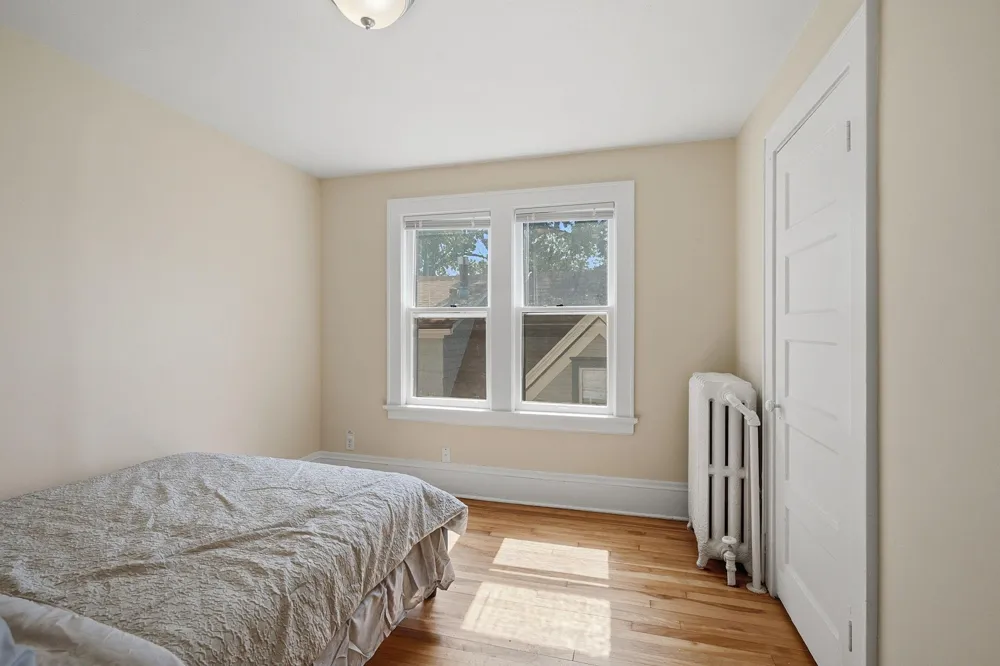 1032 Desoto Street Saint Paul, MN 55130