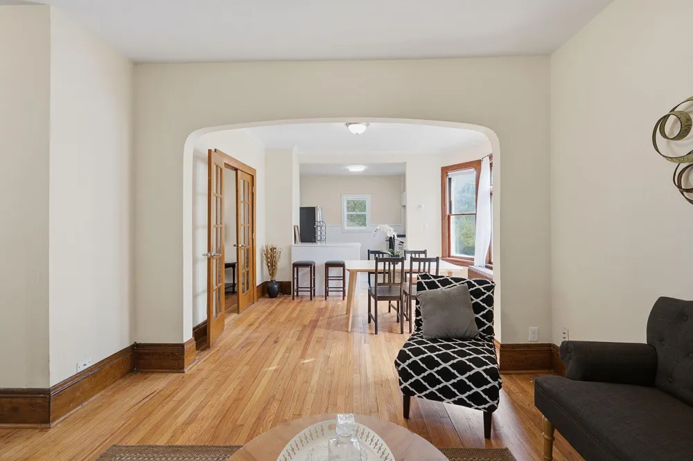 1032 Desoto Street Saint Paul, MN 55130