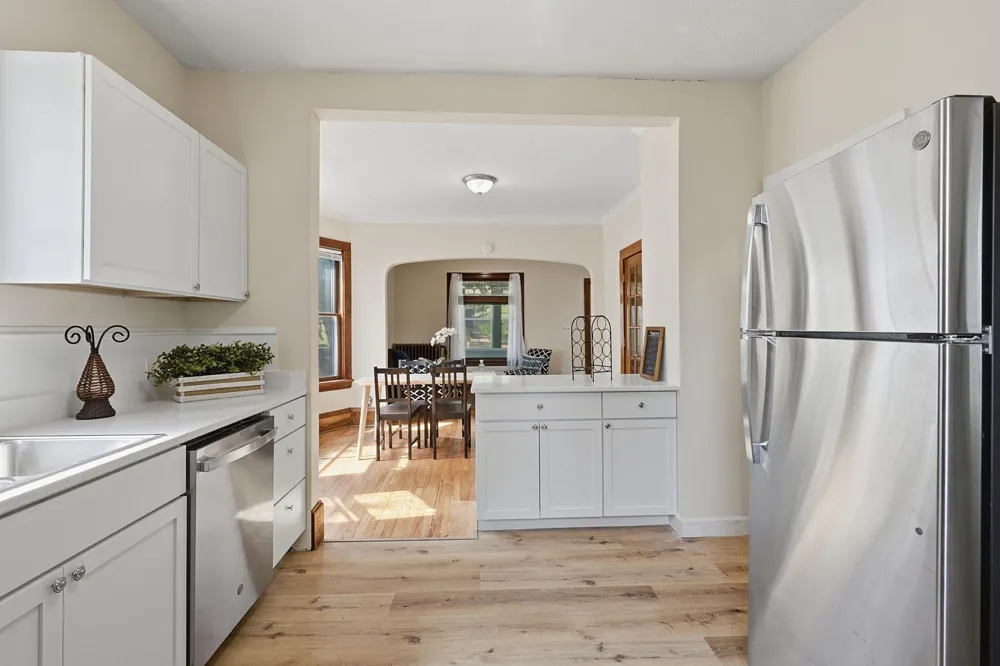 1032 Desoto Street Saint Paul, MN 55130