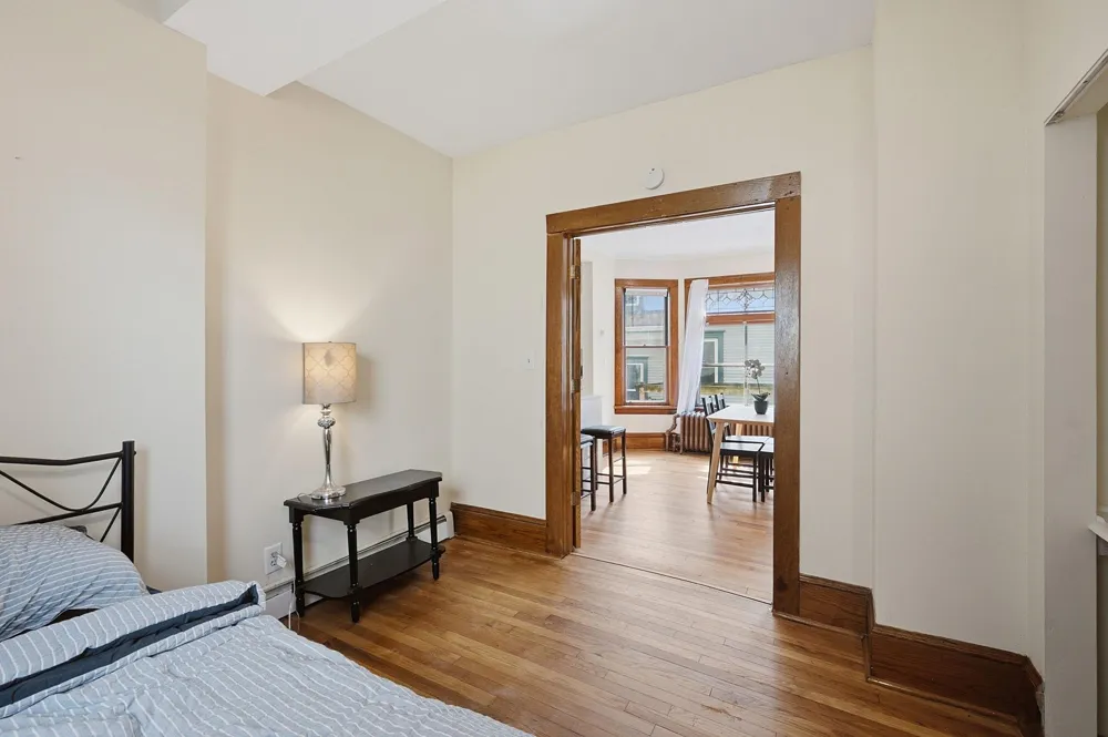 1032 Desoto Street Saint Paul, MN 55130