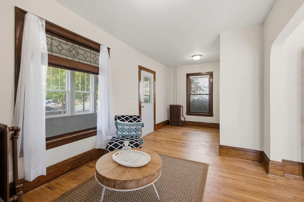 1032 Desoto Street Saint Paul, MN 55130