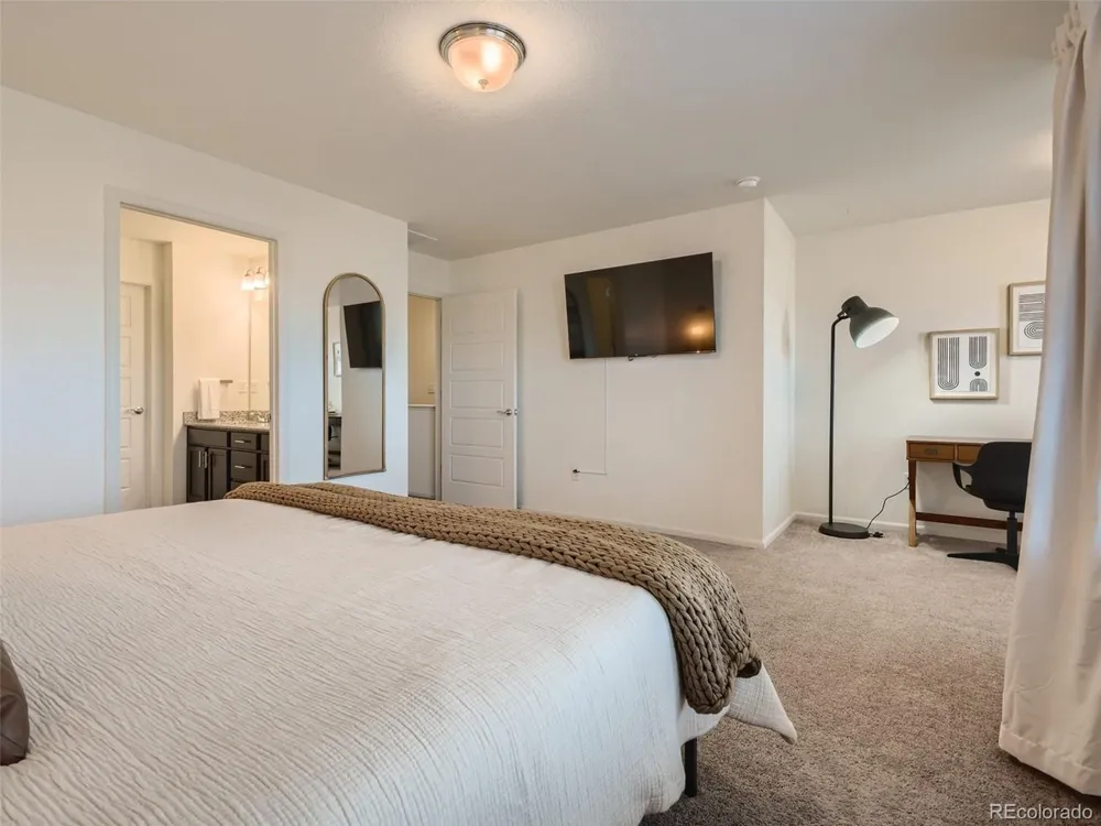 20000 E 40th Avenue #2 Denver, CO 80249
