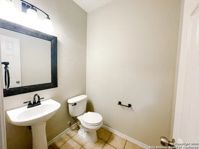 7738 Paraiso Cir Boerne, TX 78015