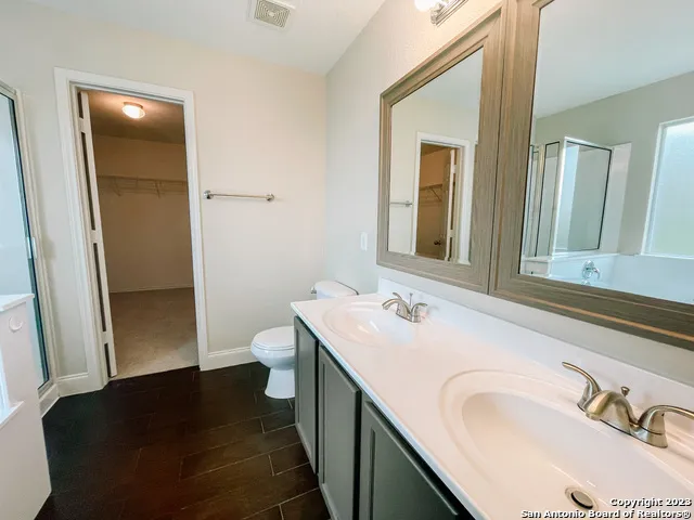 7738 Paraiso Cir Boerne, TX 78015