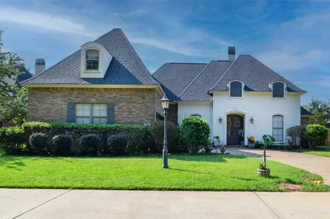 115 Eagle Bend Way