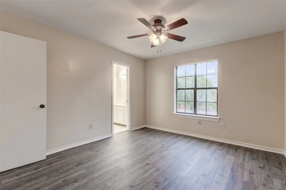 201 W Trinity Street #B Forney, TX 75126