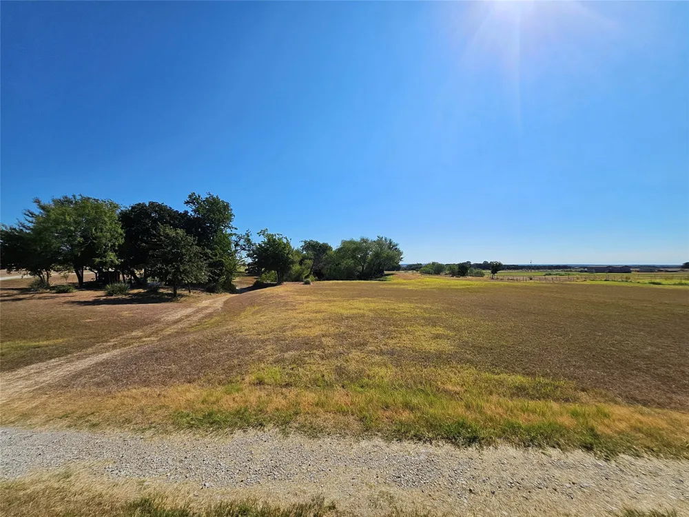 380 Pleasant View Drive Bridgeport, TX 76426