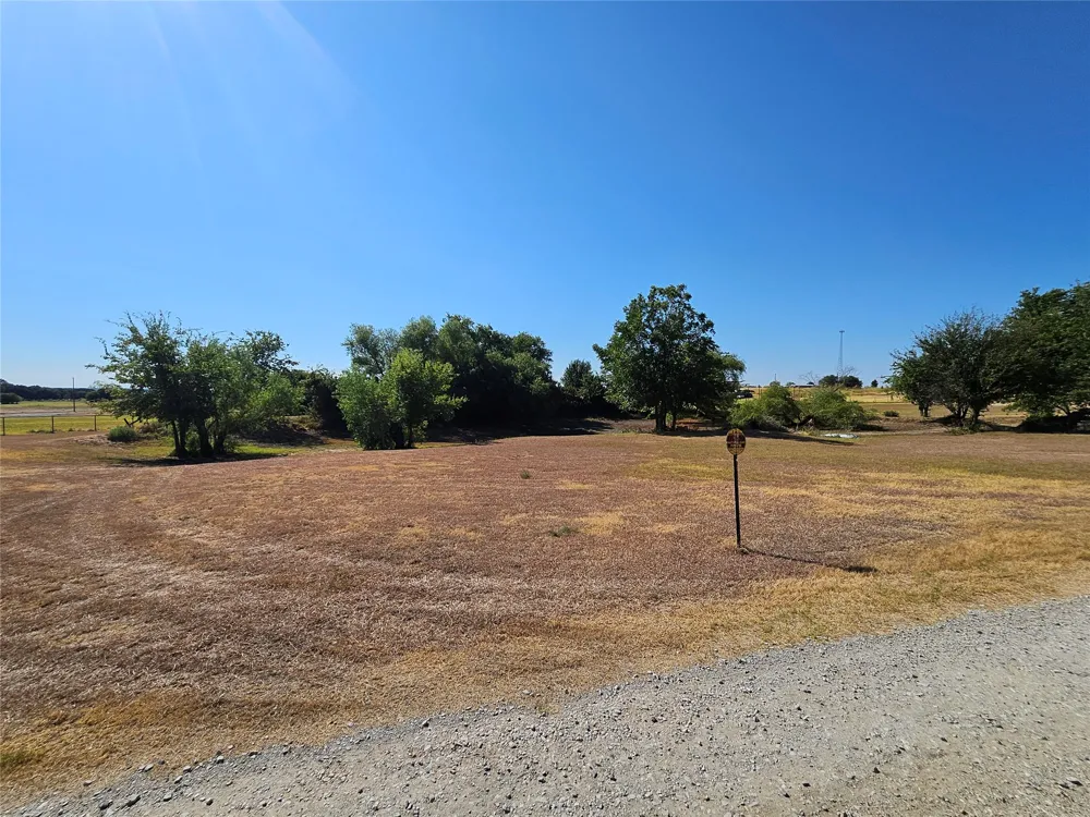 380 Pleasant View Drive Bridgeport, TX 76426