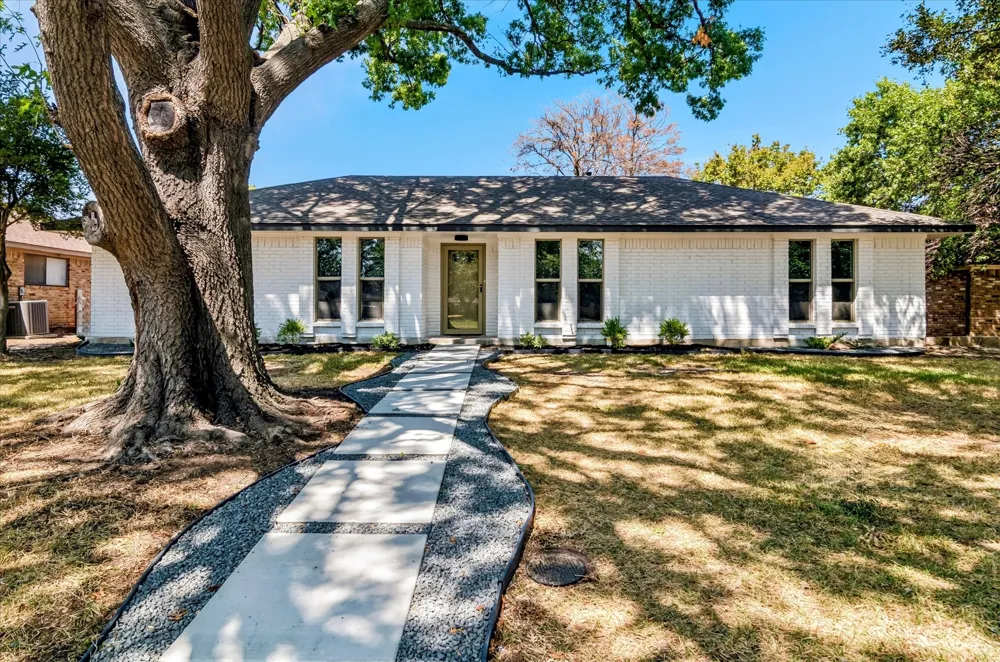 903 Emerson Drive Allen, TX 75002