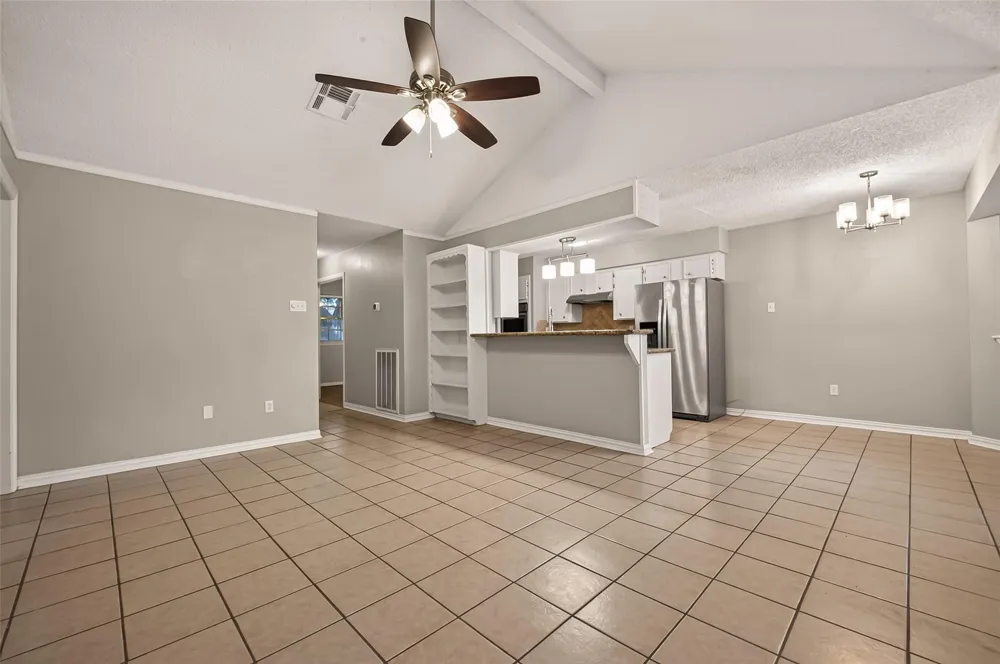 5735 Hoover Street Houston, TX 77092