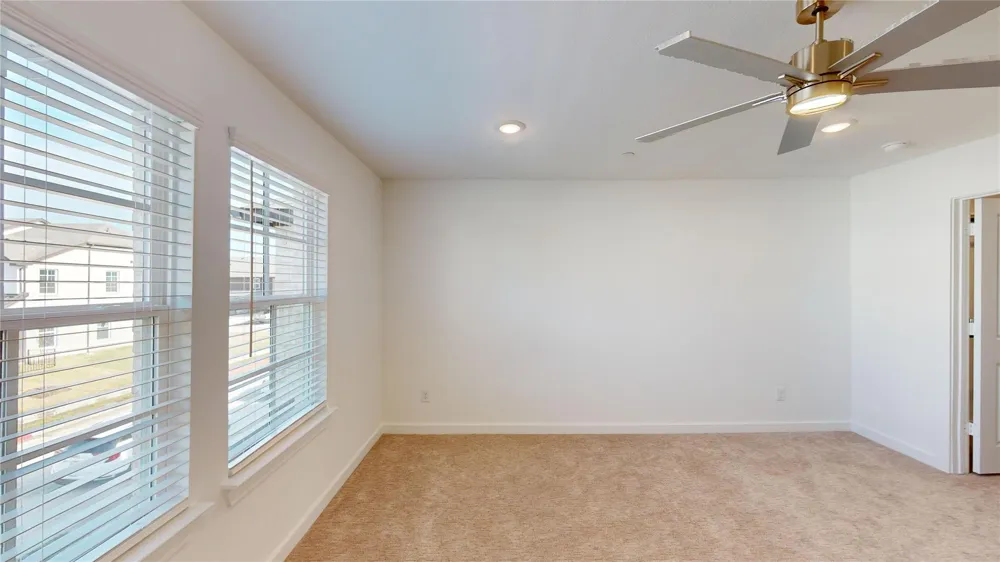 2938 Elle Drive Grand Prairie, TX 75052