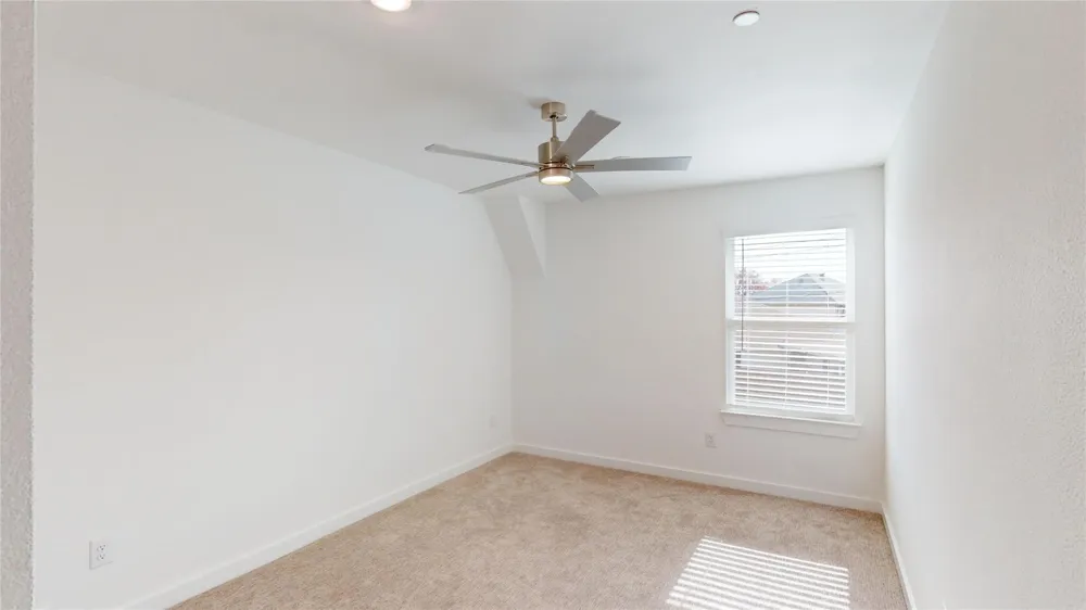 2938 Elle Drive Grand Prairie, TX 75052