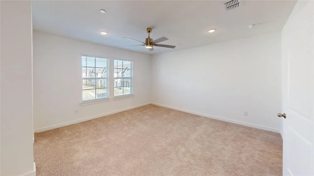 2938 Elle Drive Grand Prairie, TX 75052