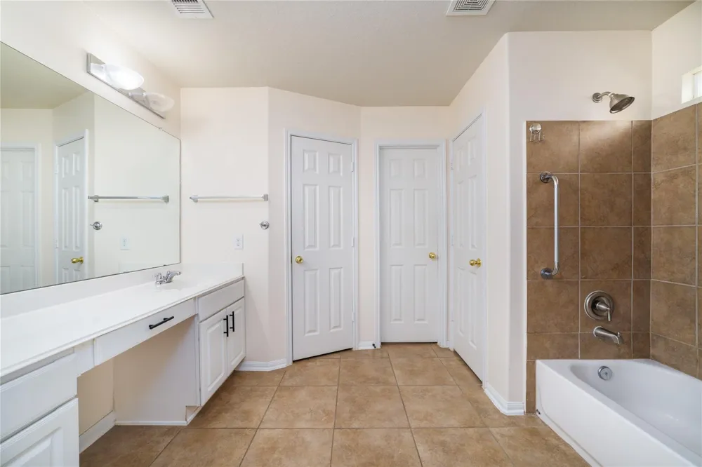 9531 Barr Spring Drive Humble, TX 77396