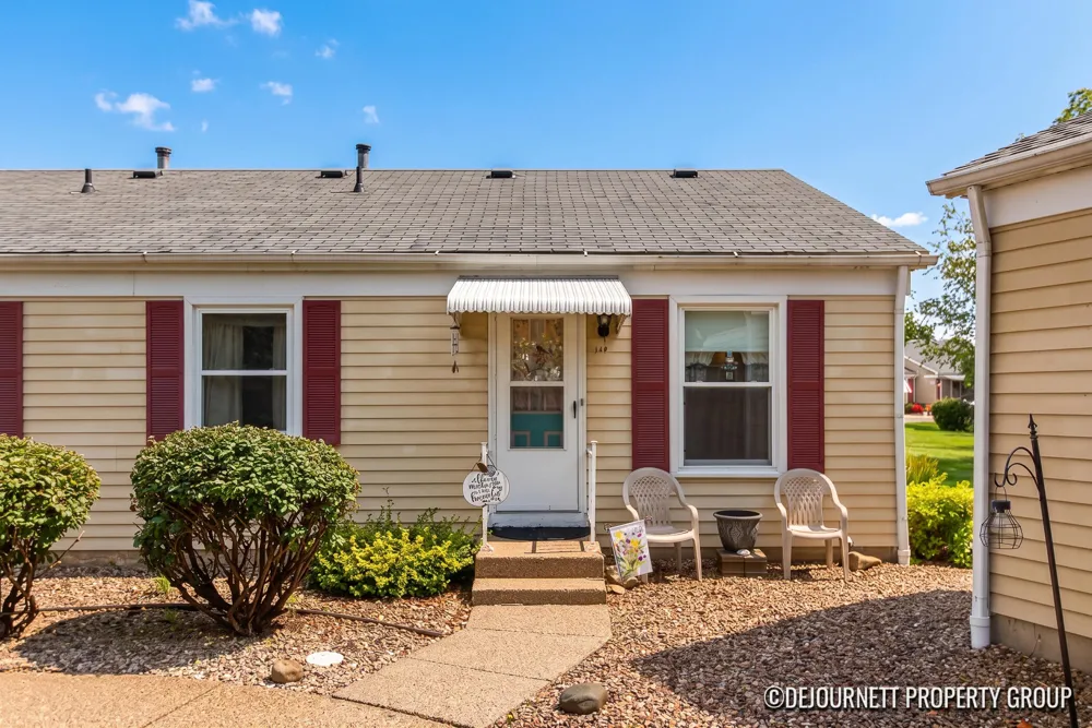944 Village Lane #172 Jenison, MI 49428