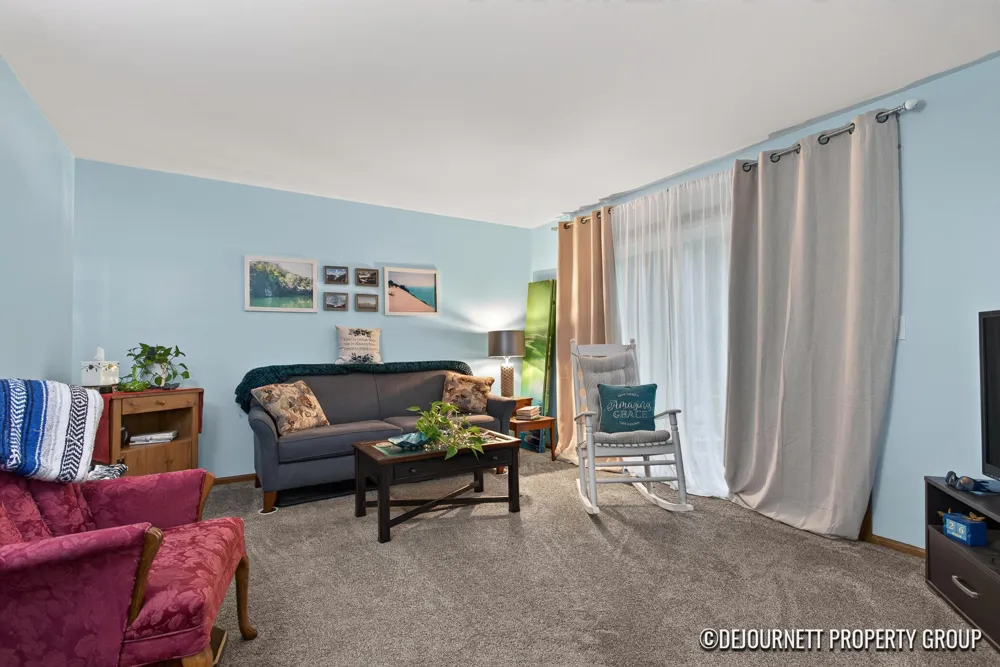 944 Village Lane #172 Jenison, MI 49428
