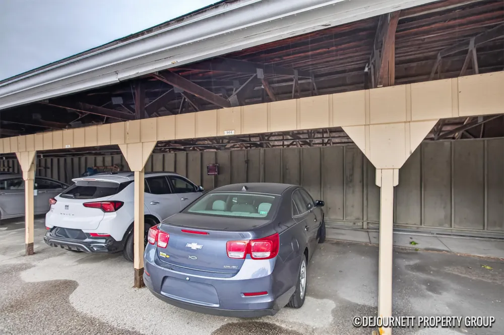 944 Village Lane #172 Jenison, MI 49428