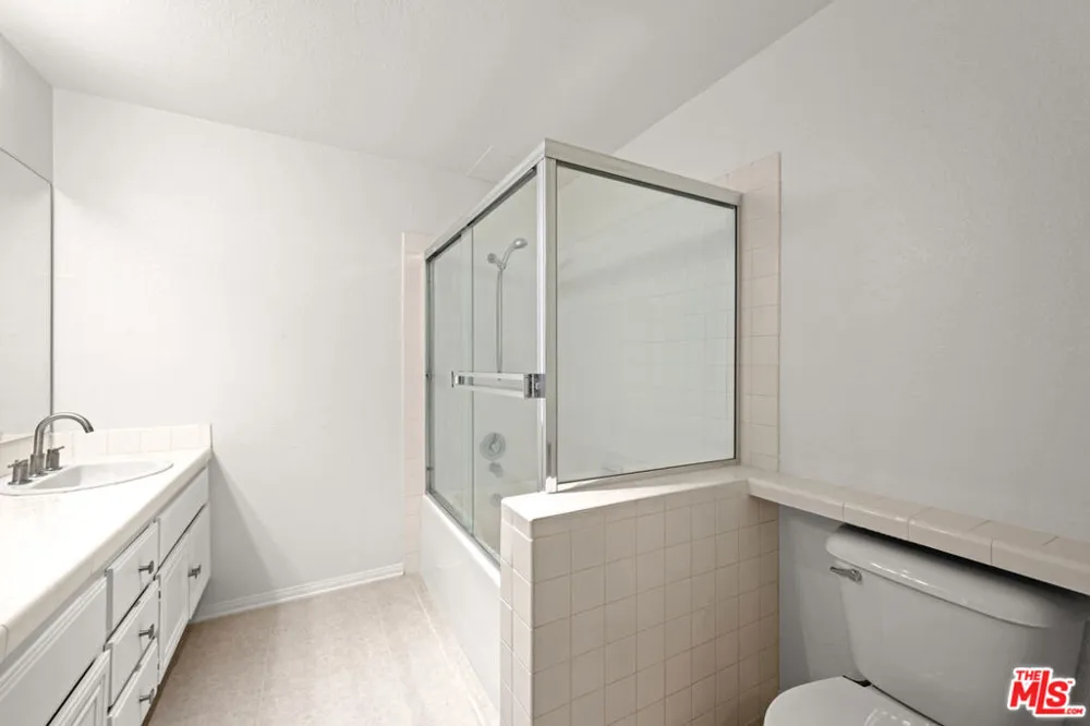 1418 Brett Place #205 San Pedro, CA 90732