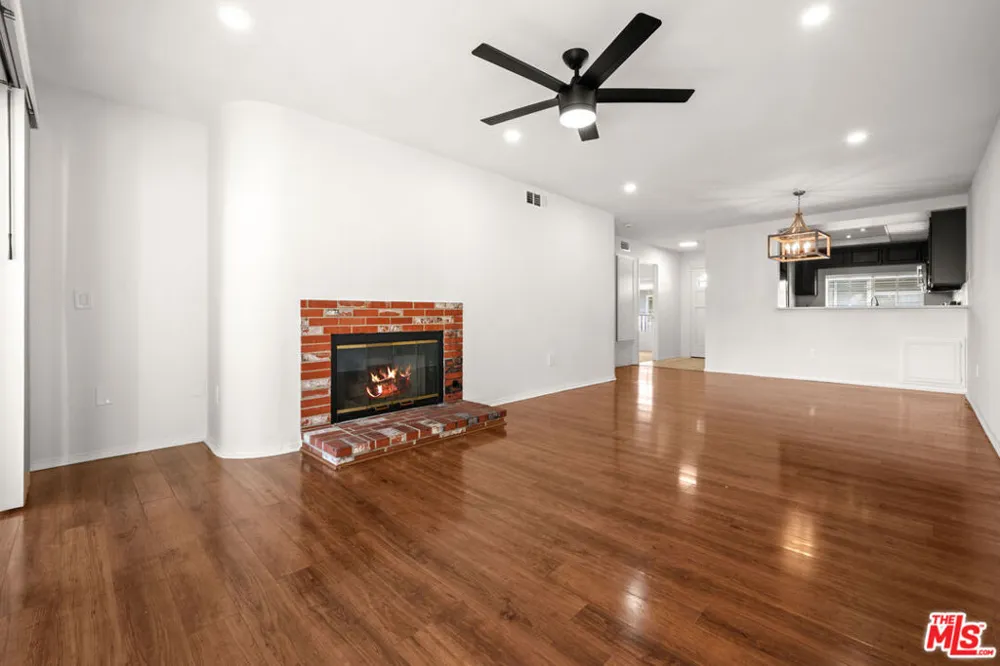 1418 Brett Place #205 San Pedro, CA 90732