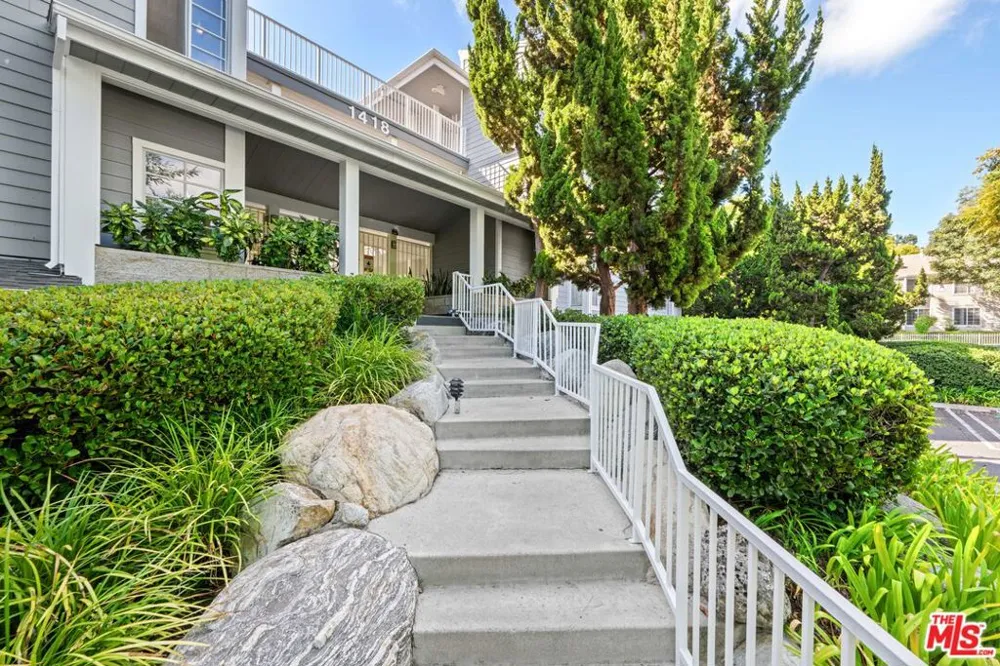 1418 Brett Place #205 San Pedro, CA 90732