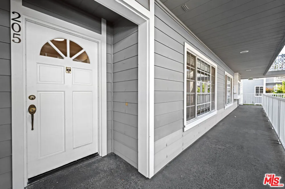 1418 Brett Place #205 San Pedro, CA 90732