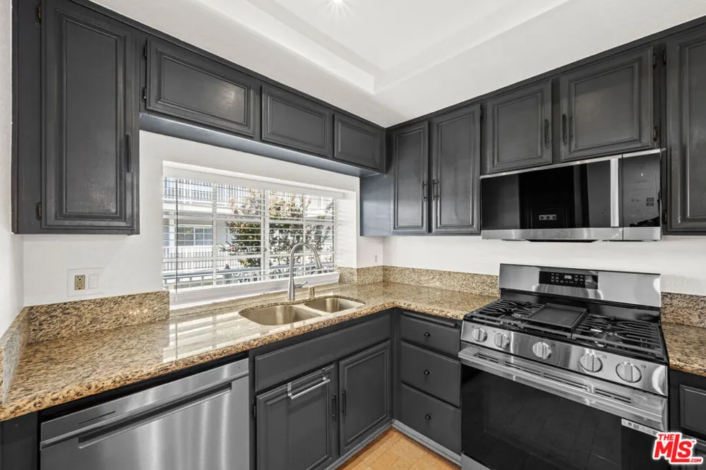 1418 Brett Place #205 San Pedro, CA 90732