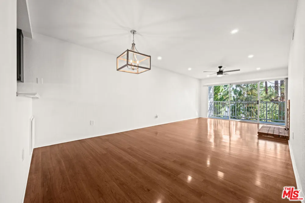 1418 Brett Place #205 San Pedro, CA 90732