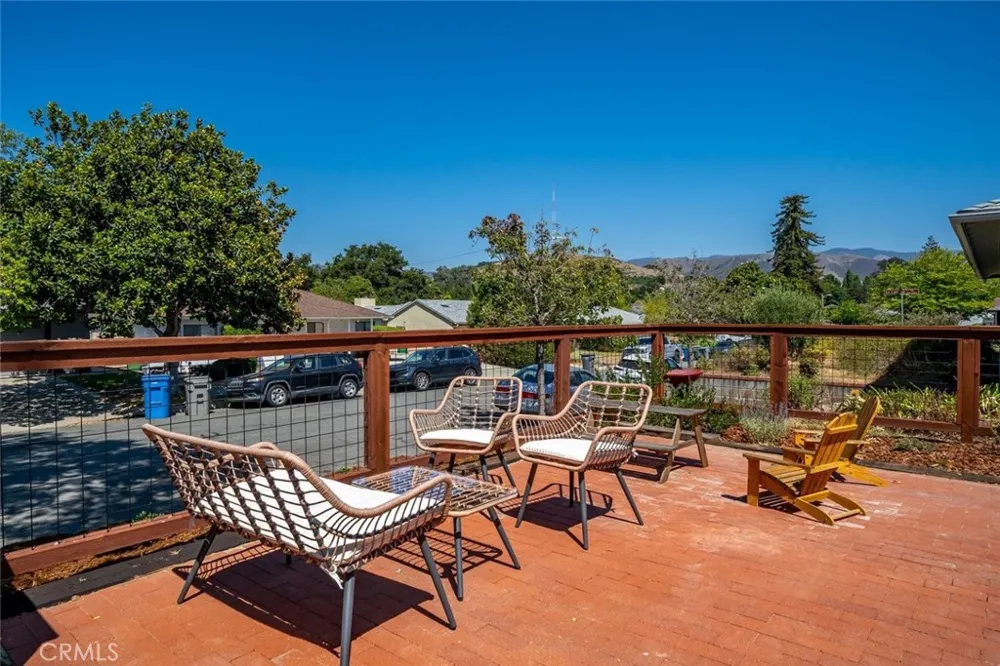 321 Tolosa Way San Luis Obispo, CA 93405