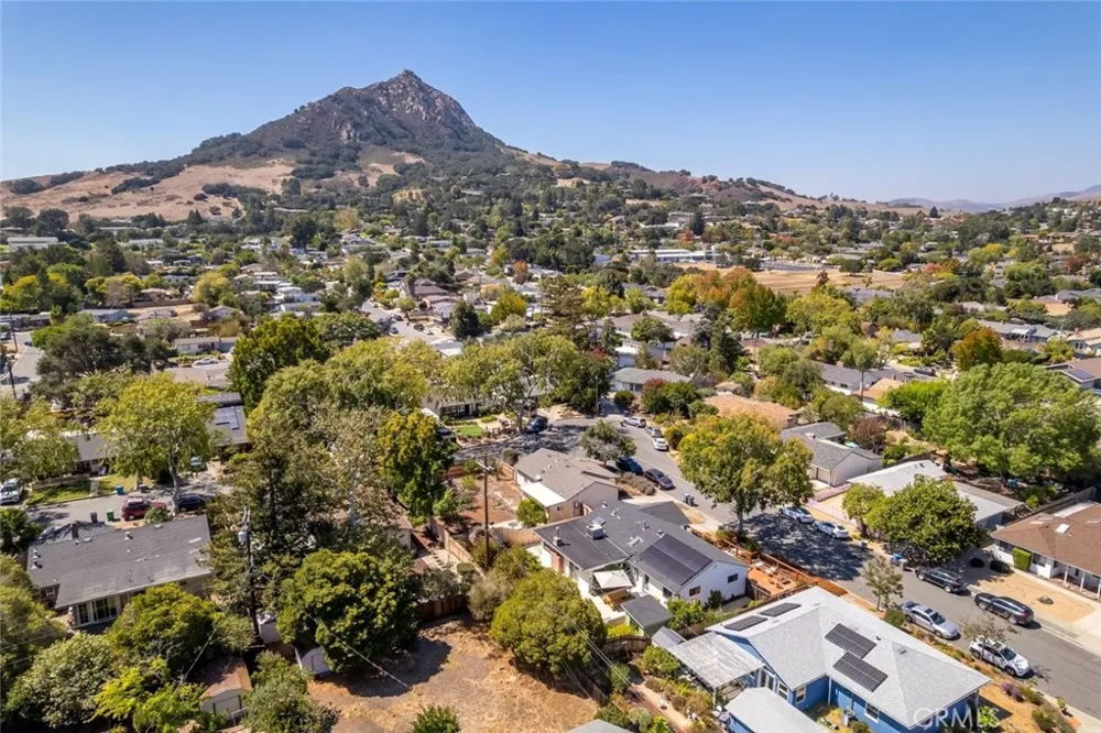 321 Tolosa Way San Luis Obispo, CA 93405