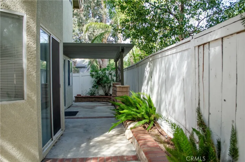 26652 Whippoorwill Canyon Country, CA 91351