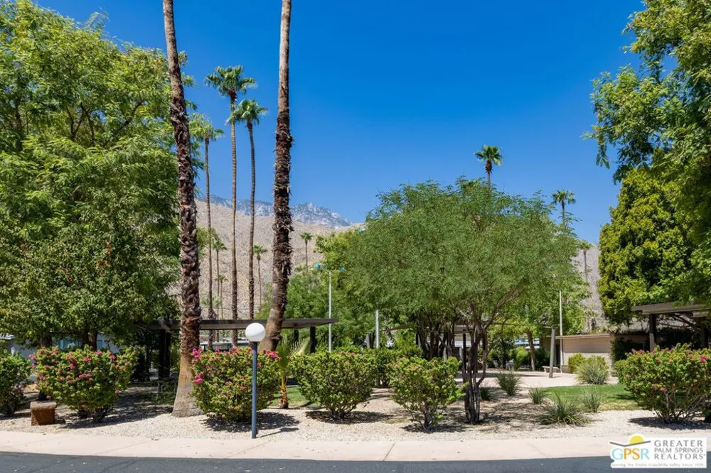 26 Sahara Street Palm Springs, CA 92264