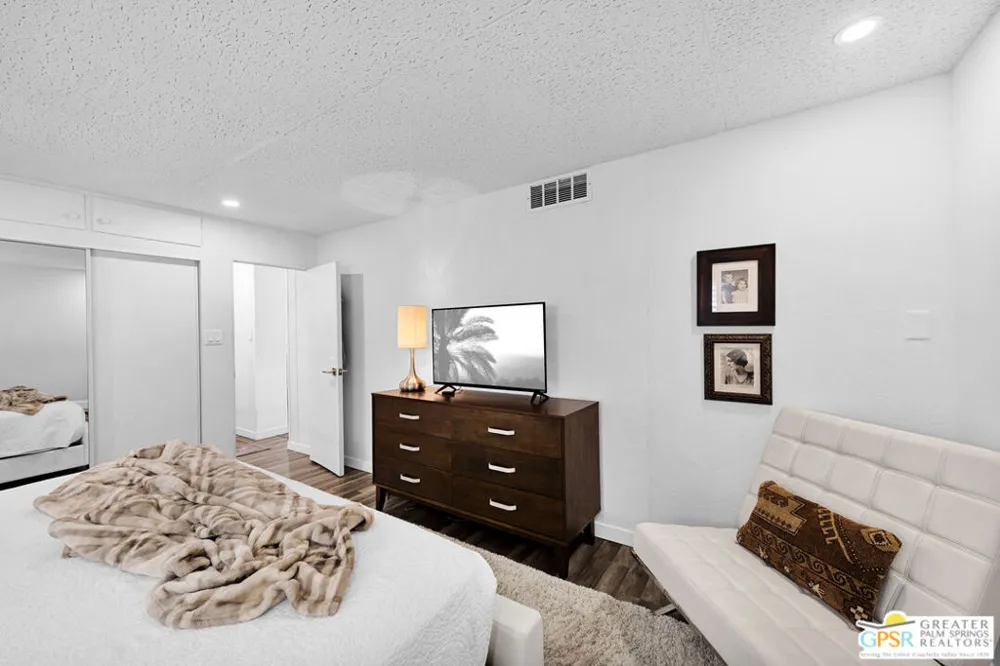 26 Sahara Street Palm Springs, CA 92264